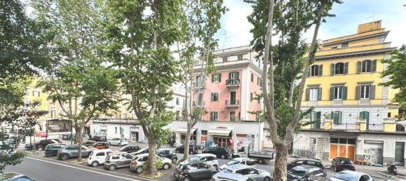 2 rooms Apartment in Rome, Italy No. 276496 20