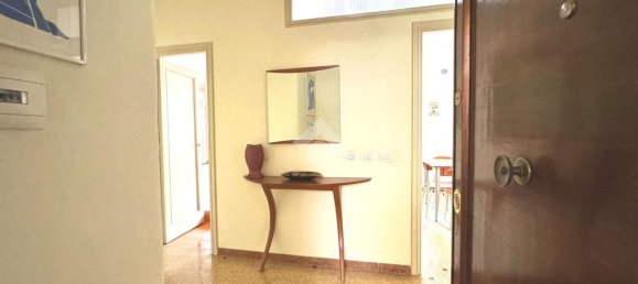 2 rooms Apartment in Rome, Italy No. 276496 18
