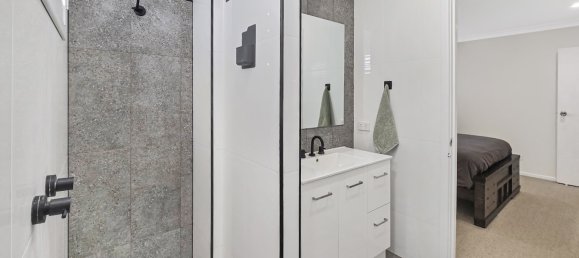 5 chambres Maison à West Wyalong, Australia No. 461 10