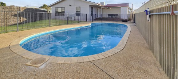 5 chambres Maison à West Wyalong, Australia No. 461 30