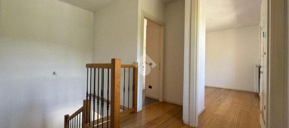 Apartamento de 3 divisões em Vittorio Veneto, Italy N.º 277937 21