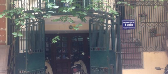 3 bedrooms House in Dong Da, Vietnam No. 5233 2