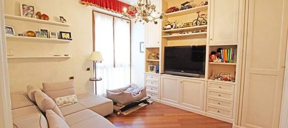 Квартира с 6 спальнями в Бергамо, Италия № 364763 22