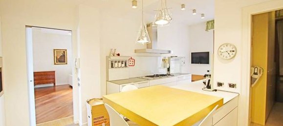 Квартира с 6 спальнями в Бергамо, Италия № 364763 17