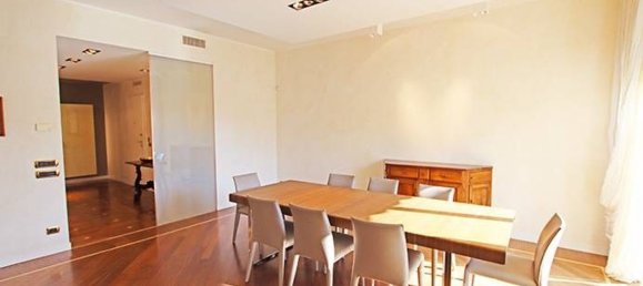 Квартира с 6 спальнями в Бергамо, Италия № 364763 6