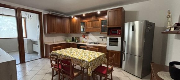 Квартира с 2 комнатами в Мантуя, Италия № 258404 2