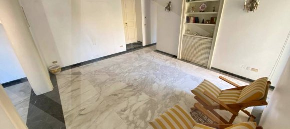 Apartamento de 4 habitaciónes en Molfetta, Italy No. 182677 18