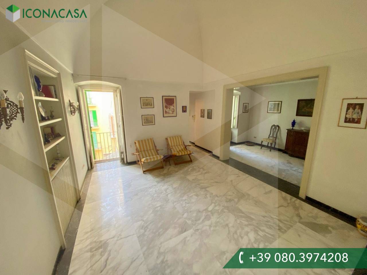 Apartamento de 4 habitaciónes en Molfetta, Italy No. 182677