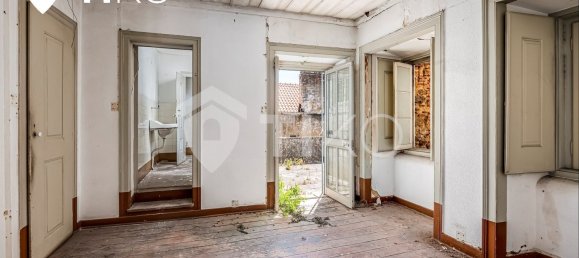 1493m² Building in Setubal, Portugal No. 95552 23