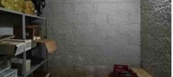 7غرفة شقة في Caserta, Italy رقم 7589 33