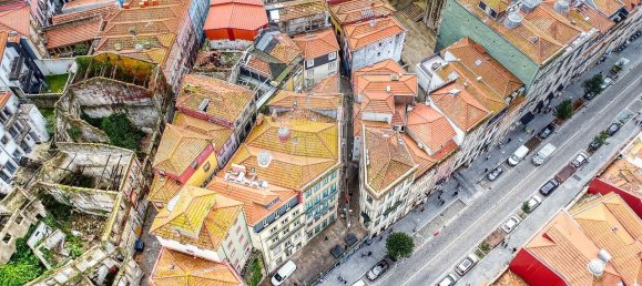 9 bedrooms Building in Porto, Portugal No. 129343 19