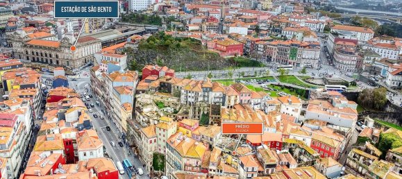 9 bedrooms Building in Porto, Portugal No. 129343 16