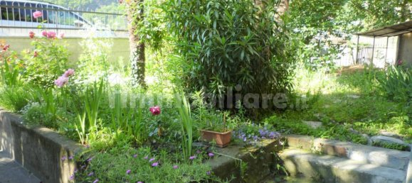 3 bedrooms Apartment in Donnas, Italy No. 43292 5