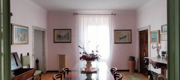 8 rooms Apartment in Carrara, Italy No. 222013 23