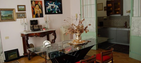 8 rooms Apartment in Carrara, Italy No. 222013 9