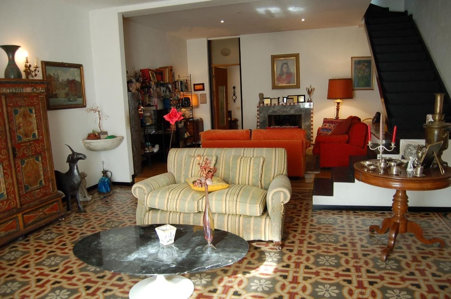 8 rooms Apartment in Carrara, Italy No. 222013