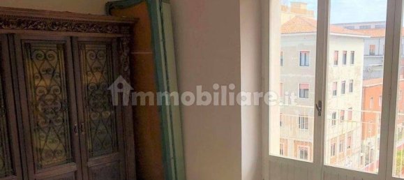 4 bedrooms Apartment in Ancona, Italy No. 219910 3