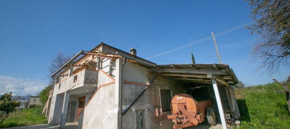 5 rooms House in Bucchianico, Italy No. 212154 13