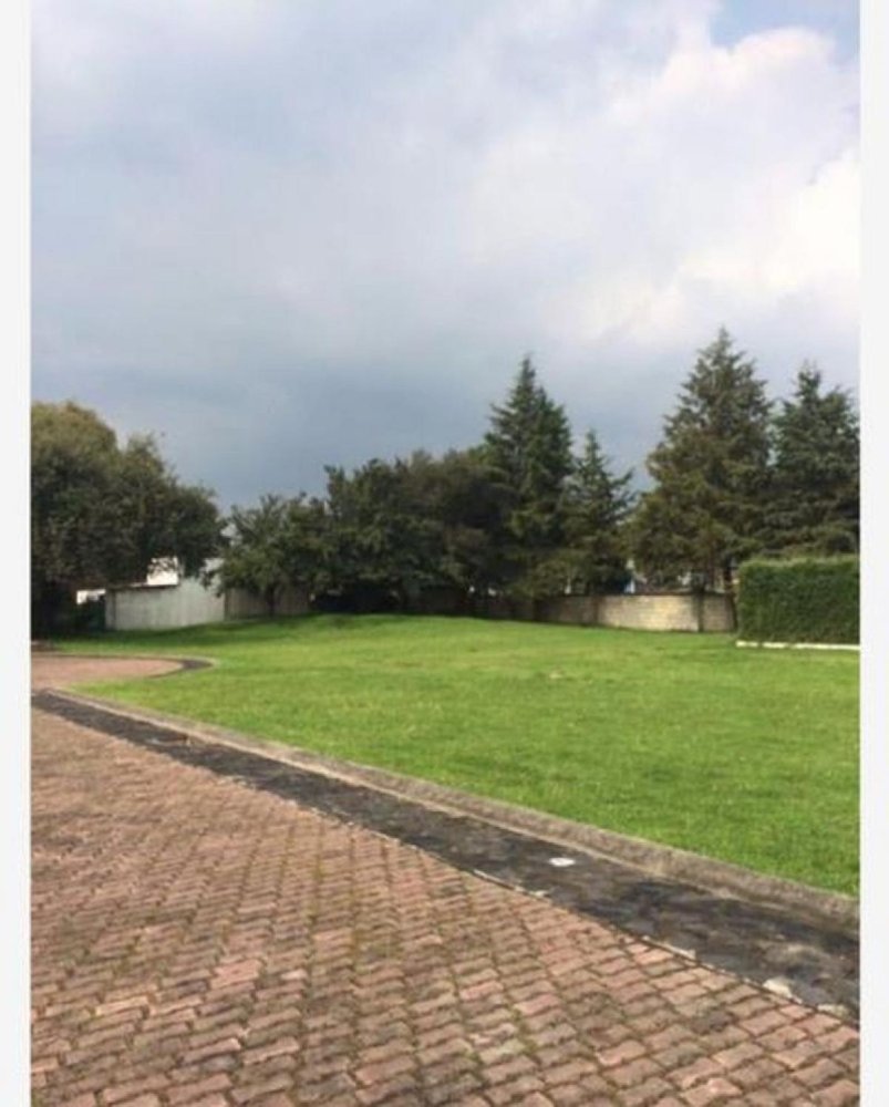  Land in Ocoyoacac, Mexico No. 205954