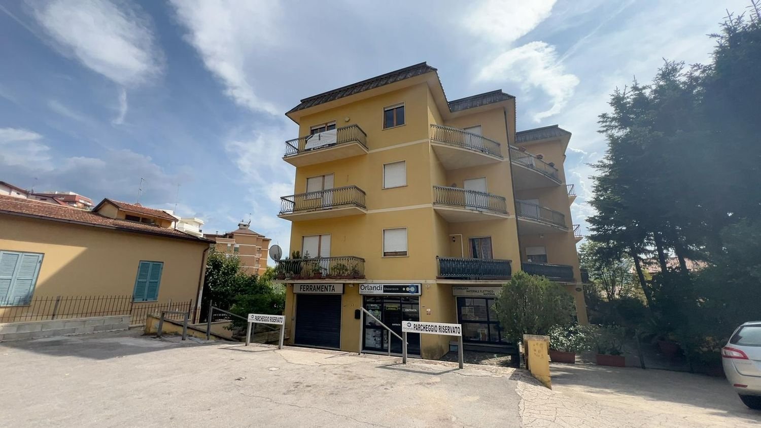 5 rooms Apartment in Fiuggi, Italy No. 222648