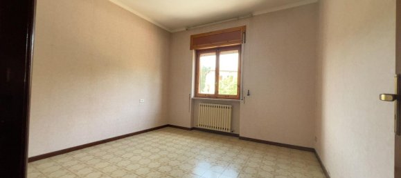 5 rooms Apartment in Fiuggi, Italy No. 222648 11