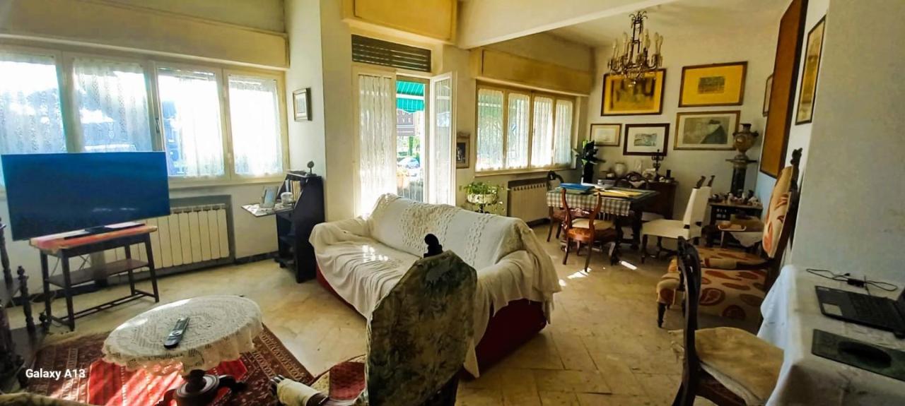 6-Zimmer Wohnung in Carrara, Italy, Nr. 43527