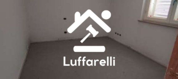 Дом с 10 комнатами в Ронкаро, Италия № 7656 23