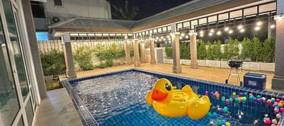 4 bedrooms Cafe / restaurant in Pattaya, Thailand No. 8736 5