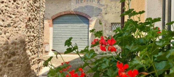 Grundstück in San Felice del Benaco, Italy 1125m², Nr. 293491 8