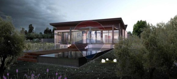 Grundstück in San Felice del Benaco, Italy 1125m², Nr. 293491 13