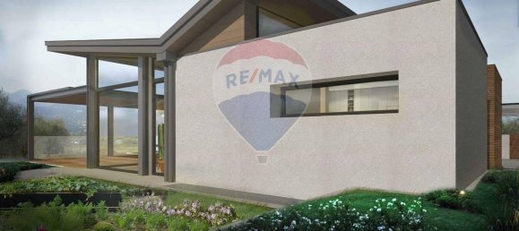 Grundstück in San Felice del Benaco, Italy 1125m², Nr. 293491 11