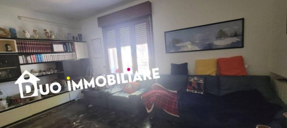 2 Schlafzimmer Wohnung in San Giuliano Terme, Italy, Nr. 352022 4