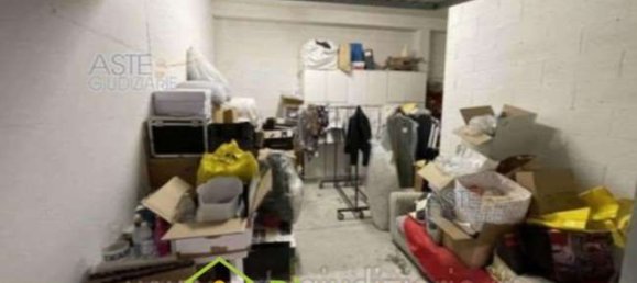 3 rooms Apartment in Prato, Italy No. 194971 17