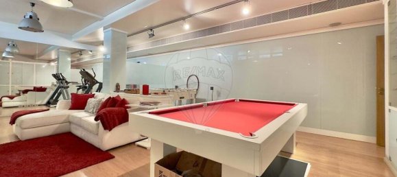 4 bedrooms Villa in Lisbon, Portugal No. 51351 17