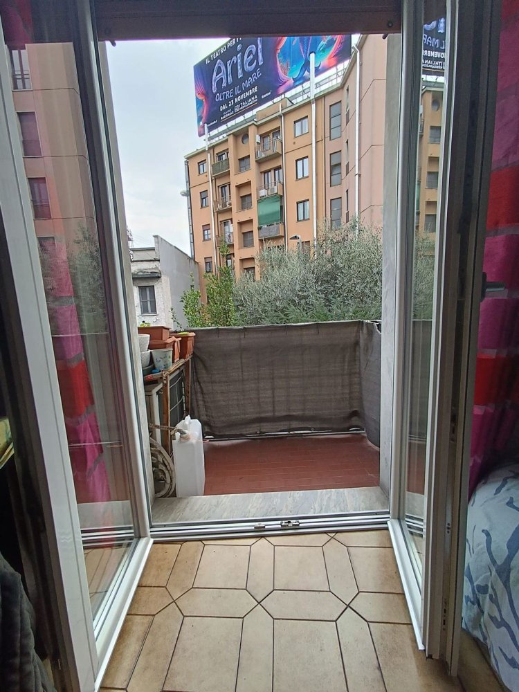 2 bedrooms Apartment in Milan, Italy No. 358020