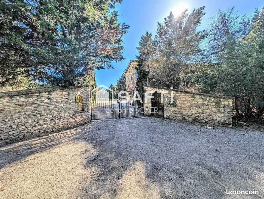 Дом с 4 спальнями в Кавайон, Франция № 191109