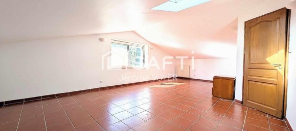 Дом с 4 спальнями в Кавайон, Франция № 191109 11