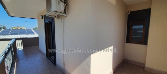 3 Schlafzimmer Wohnung in San Nicola la Strada, Italy, Nr. 340215 16