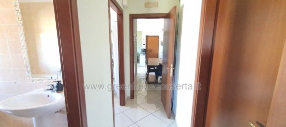 3 Schlafzimmer Wohnung in San Nicola la Strada, Italy, Nr. 340215 31