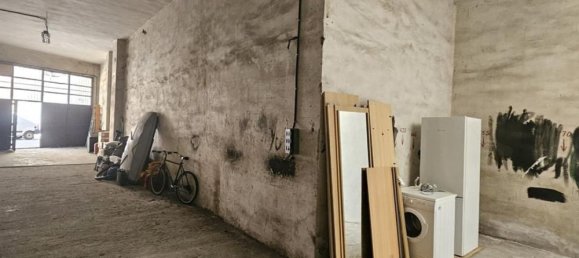 221m² Commercial property in Chartered Community of Navarre, Spain No. 105115 3