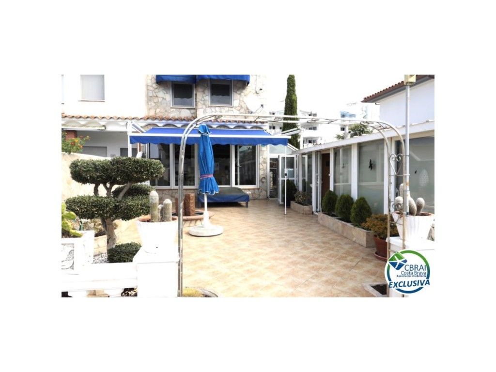 2 Schlafzimmer Haus in Roses, Spain, Nr. 196257