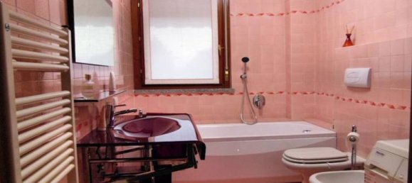 2 غرف نوم شقة في Lodi, Italy رقم 251920 5