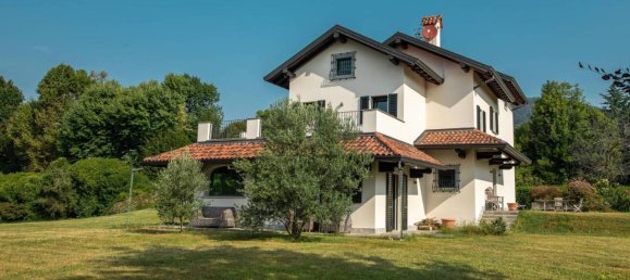 7 rooms Villa in Luvinate, Italy No. 170939 14