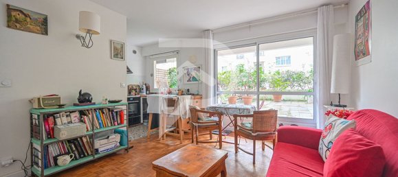 1 bedroom Apartment in Paris, France No. 134105 3
