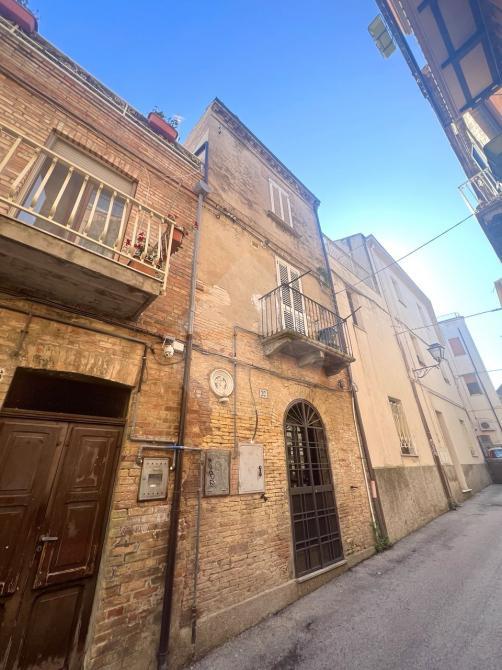 3-Zimmer Haus in Vasto, Italy, Nr. 269567
