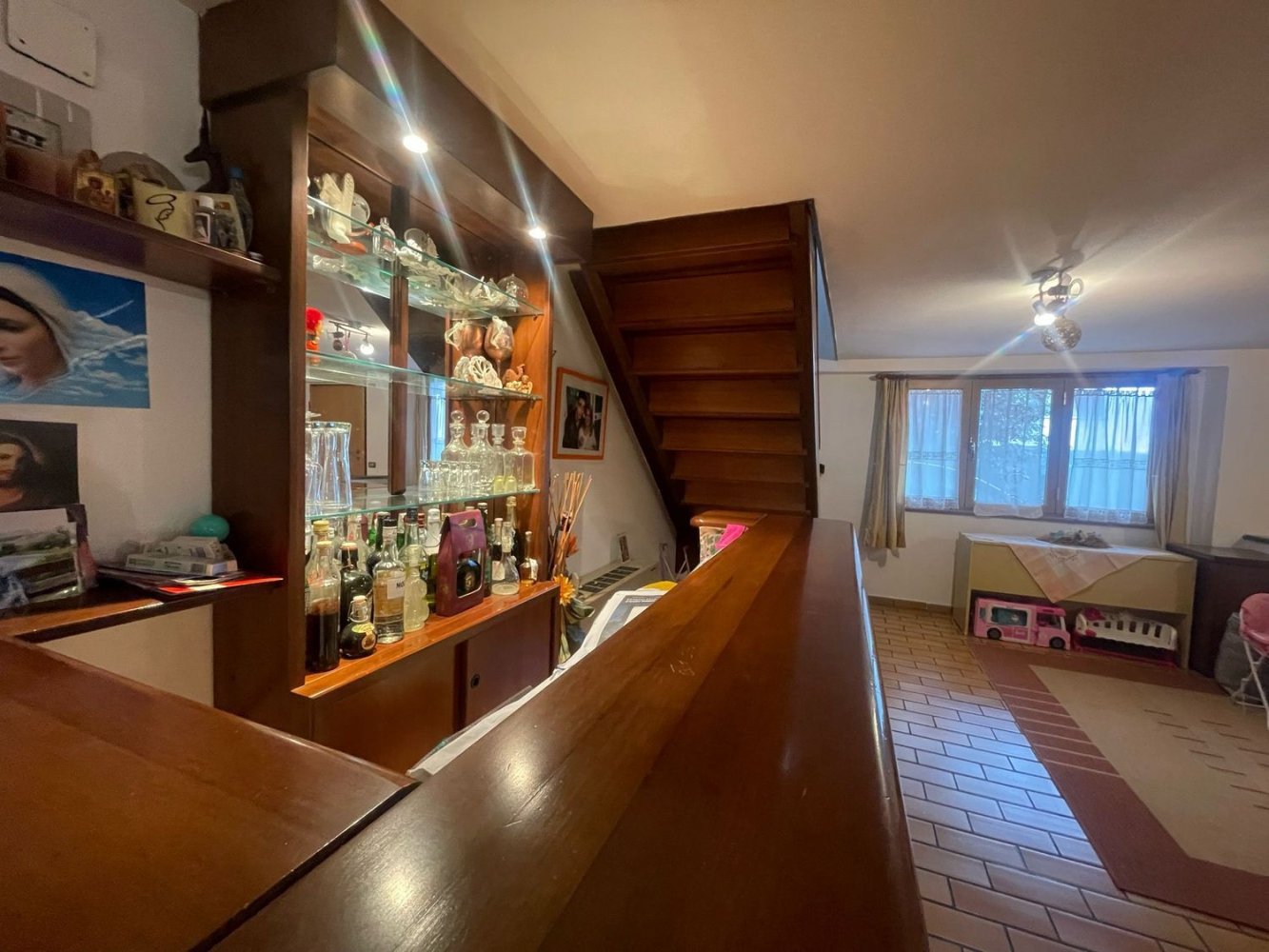 5 rooms House in Pescara, Italy No. 211170