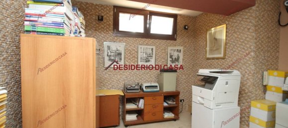 3-salle Bureau à Palermo, Italy No. 71721 8