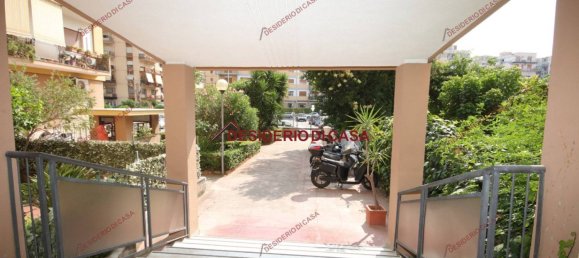 3-salle Bureau à Palermo, Italy No. 71721 28