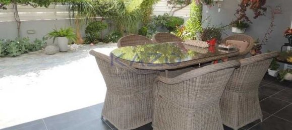 5 Schlafzimmer Villa in Germasogeia, Cyprus, Nr. 16610 3