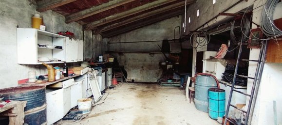 Дом с 10 комнатами в Лучиньяно, Италия № 227125 23